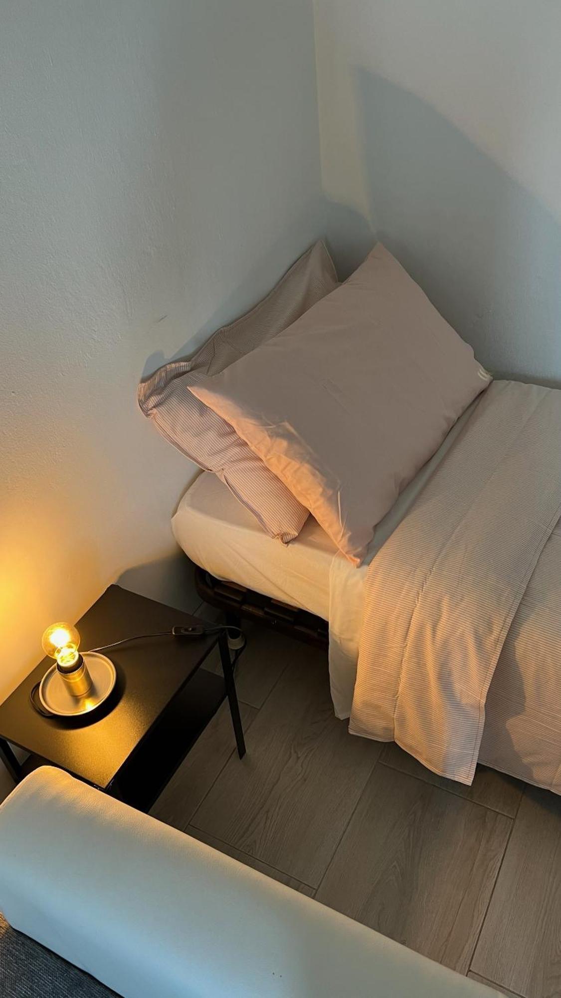 Apartament Rafael Milano - 10 Min From Linate Airport, Centrale Fs, Ospedale San Raffaele Zewnętrze zdjęcie