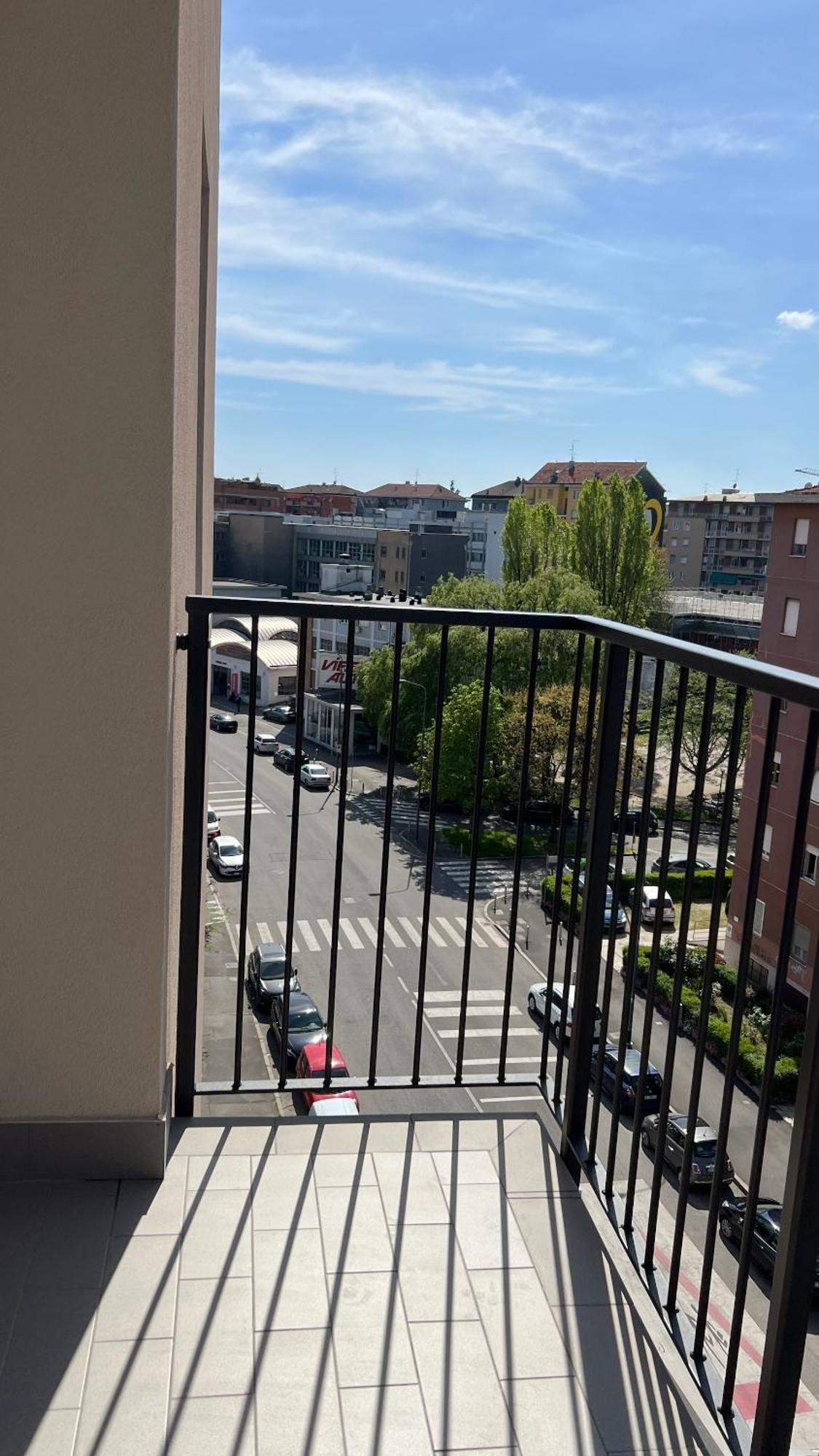Apartament Rafael Milano - 10 Min From Linate Airport, Centrale Fs, Ospedale San Raffaele Zewnętrze zdjęcie